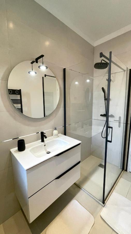 Charmant Appartement 3 Etoiles, Chaleureux Et Bien Equipe Канны Экстерьер фото